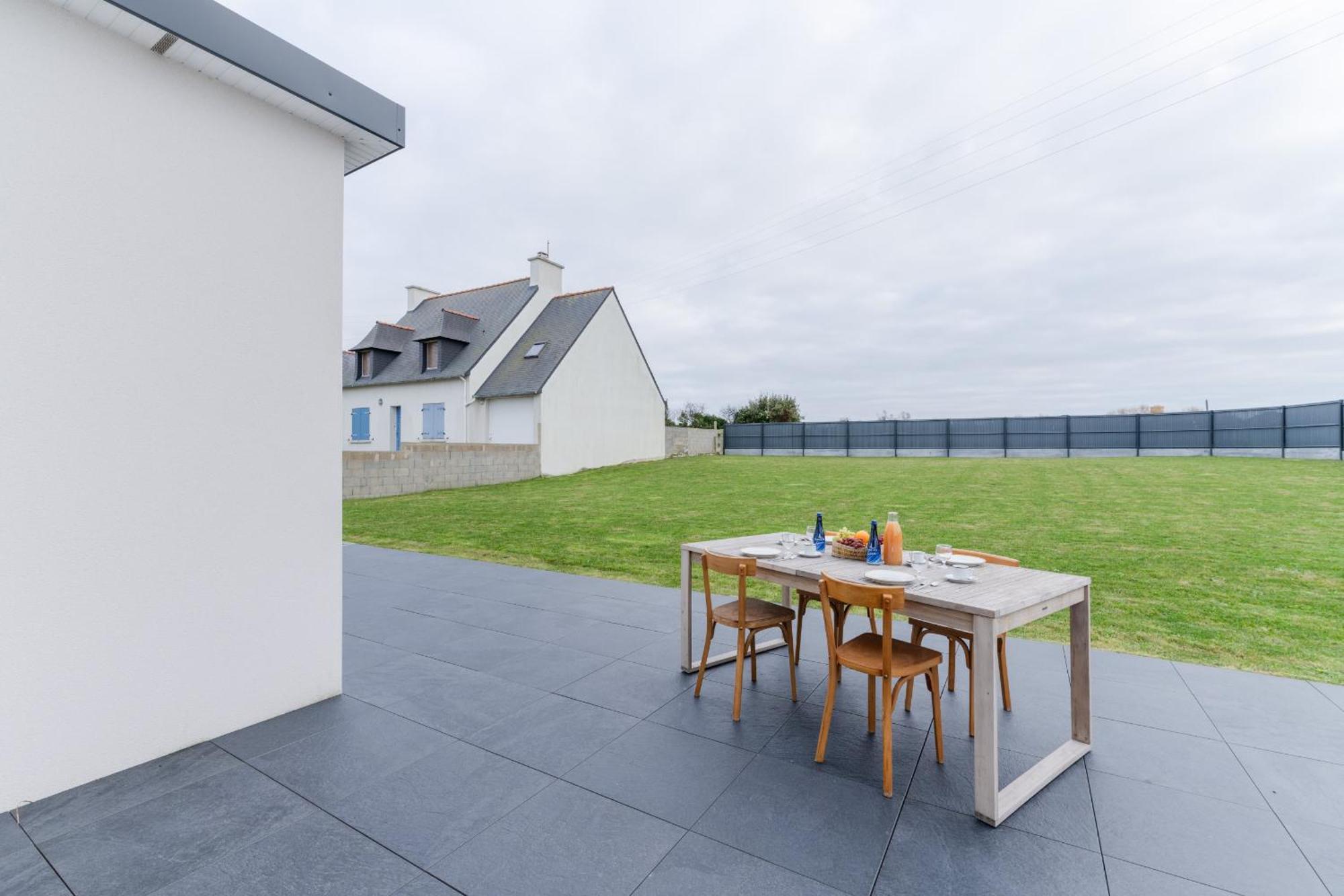 Ker Stivell - Superbe Maison Neuve A 2 Pas De La Mer Landunvez Exterior foto